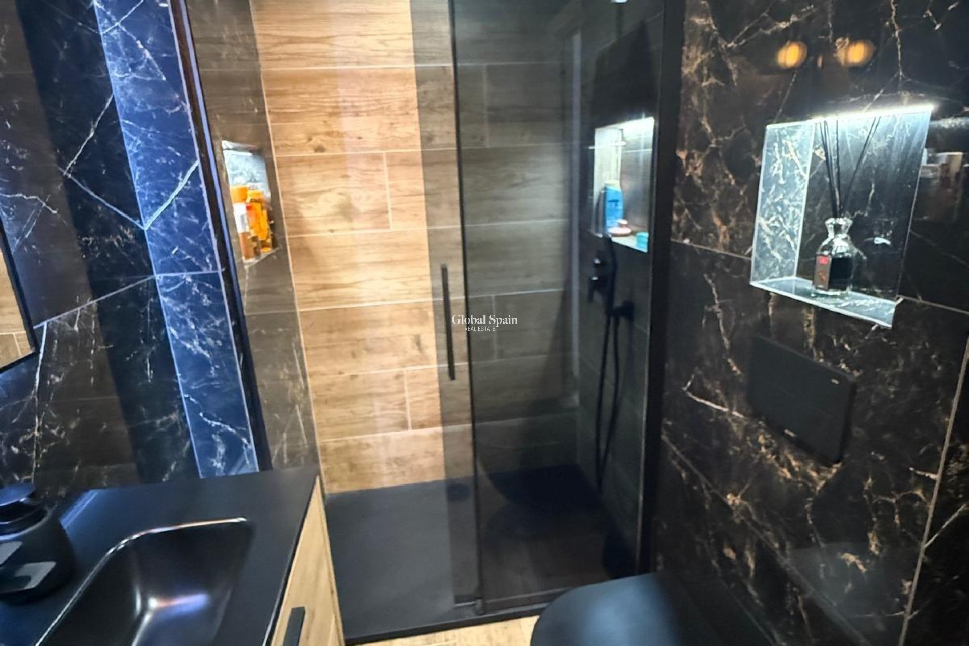 Venta - APARTAMENTO -
TORREVIEJA - Parque de las Naciones