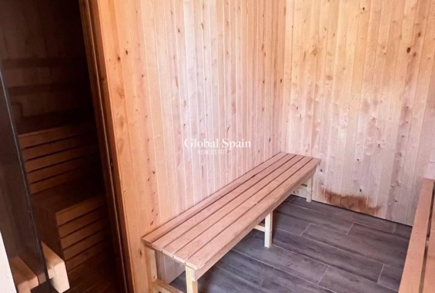 Venta - APARTAMENTO -
TORREVIEJA - Parque de las Naciones