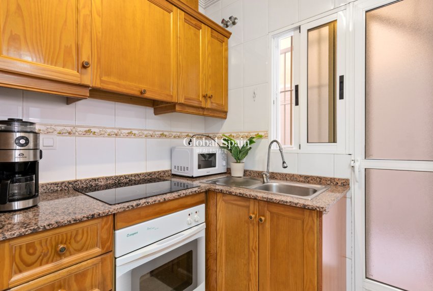 Venta - APARTAMENTO -
TORREVIEJA - Parque de las Naciones