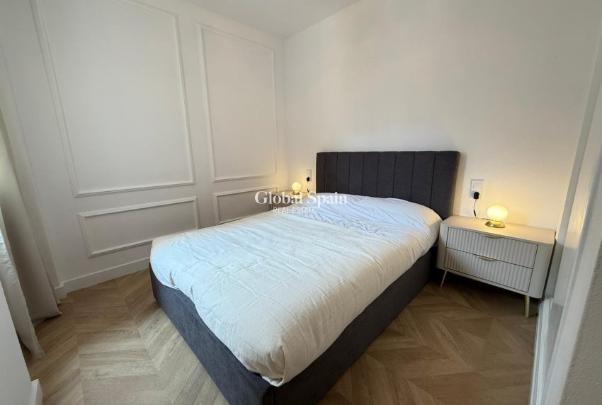 Venta - APARTAMENTO -
TORREVIEJA - Parque de las Naciones