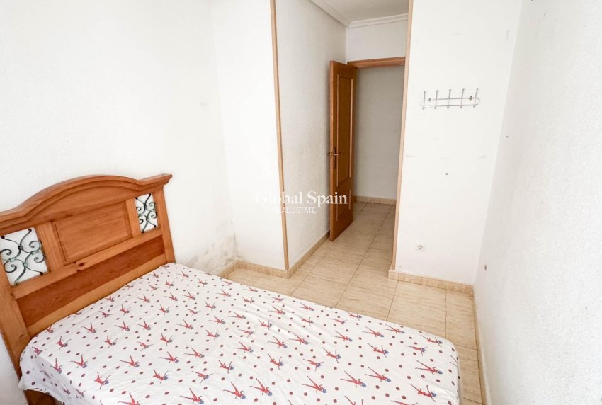 Venta - APARTAMENTO -
TORREVIEJA - Parque de las Naciones