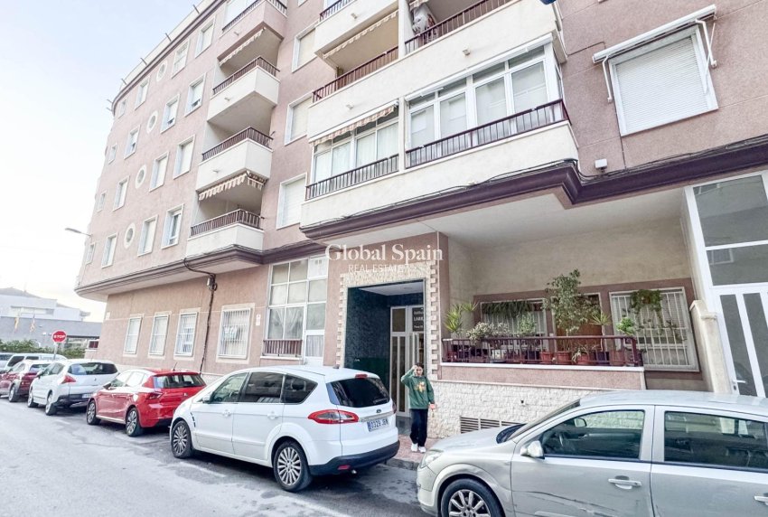 Venta - APARTAMENTO -
TORREVIEJA - Parque de las Naciones