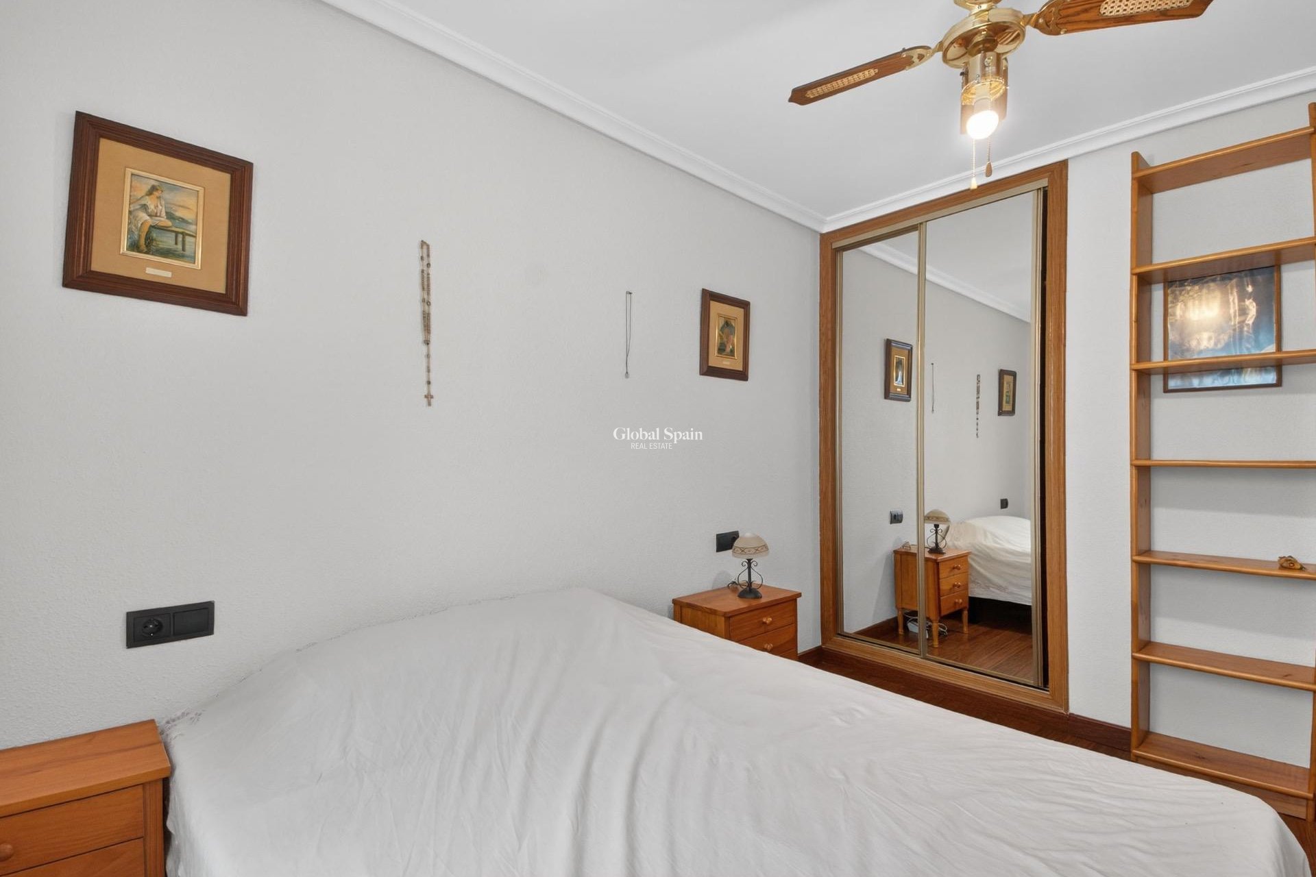 Venta - APARTAMENTO -
TORREVIEJA - Parque de las Naciones