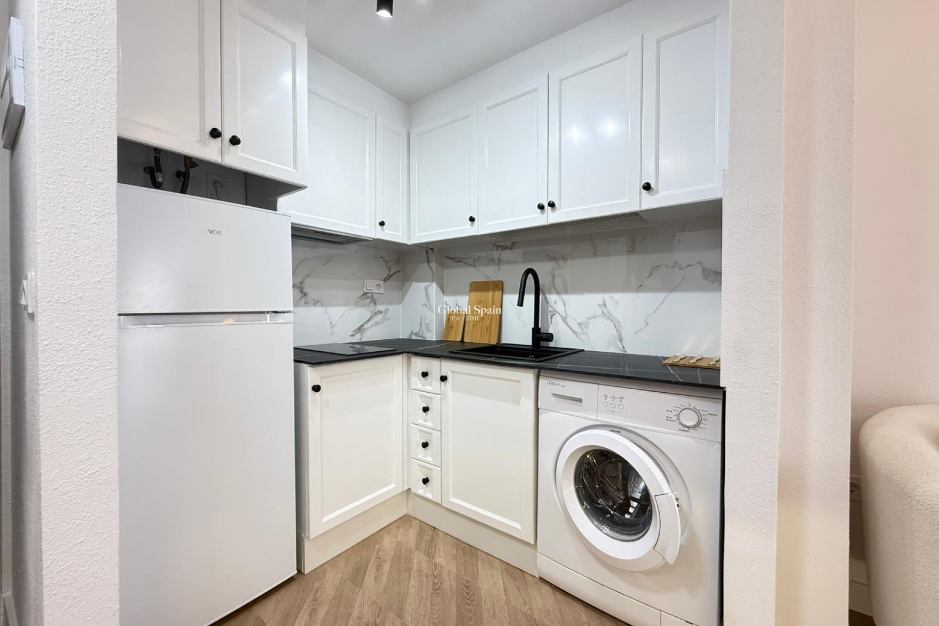 Venta - APARTAMENTO -
TORREVIEJA - Parque de las Naciones