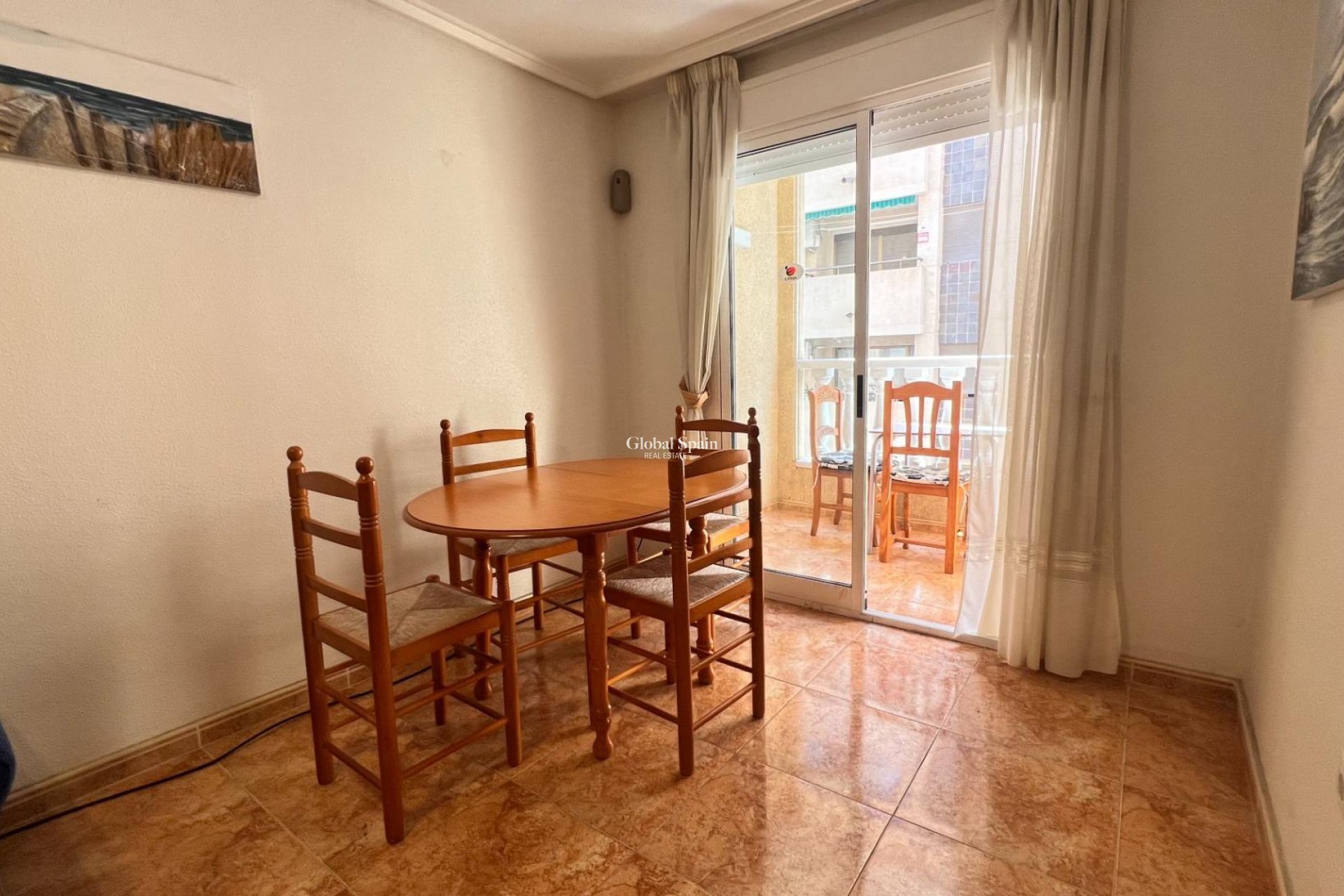 Venta - APARTAMENTO -
TORREVIEJA - Parque de las Naciones