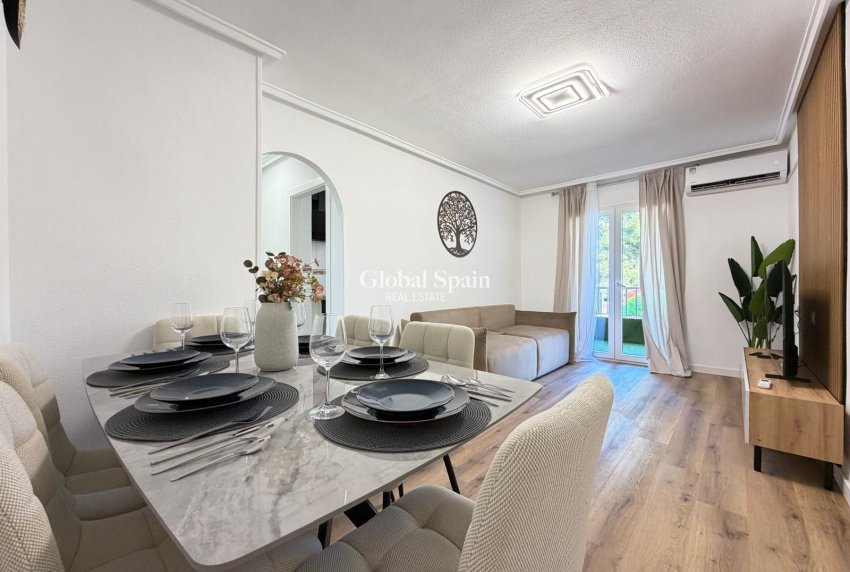 Venta - APARTAMENTO -
TORREVIEJA - Parque de las Naciones