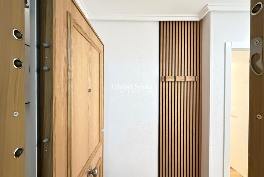 Venta - APARTAMENTO -
TORREVIEJA - Parque de las Naciones