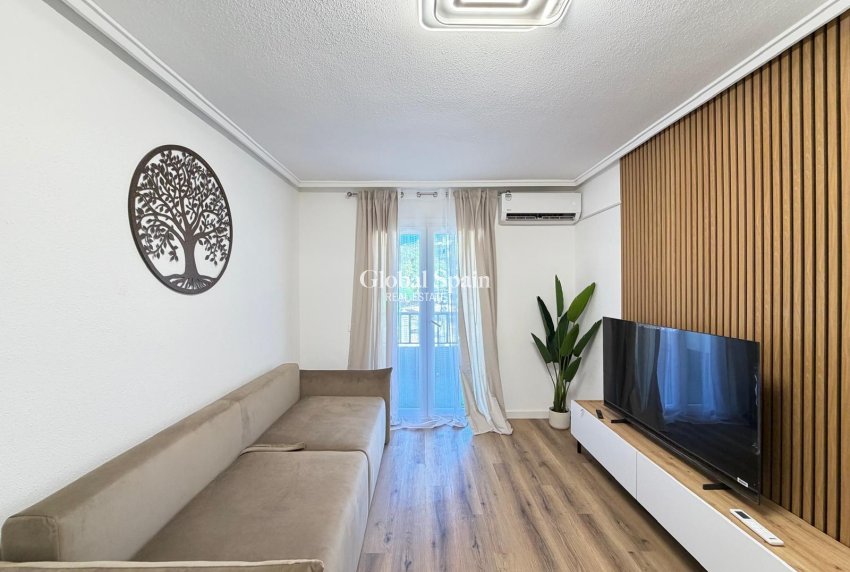 Venta - APARTAMENTO -
TORREVIEJA - Parque de las Naciones