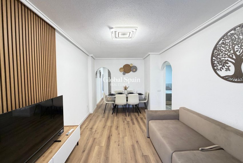 Venta - APARTAMENTO -
TORREVIEJA - Parque de las Naciones