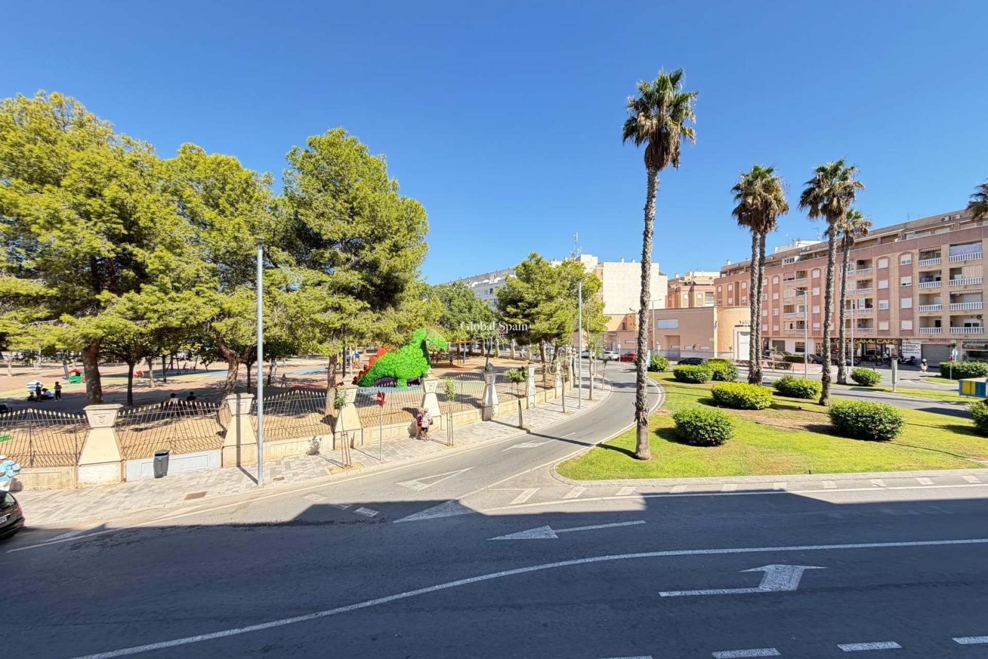 Venta - APARTAMENTO -
TORREVIEJA - Parque de las Naciones