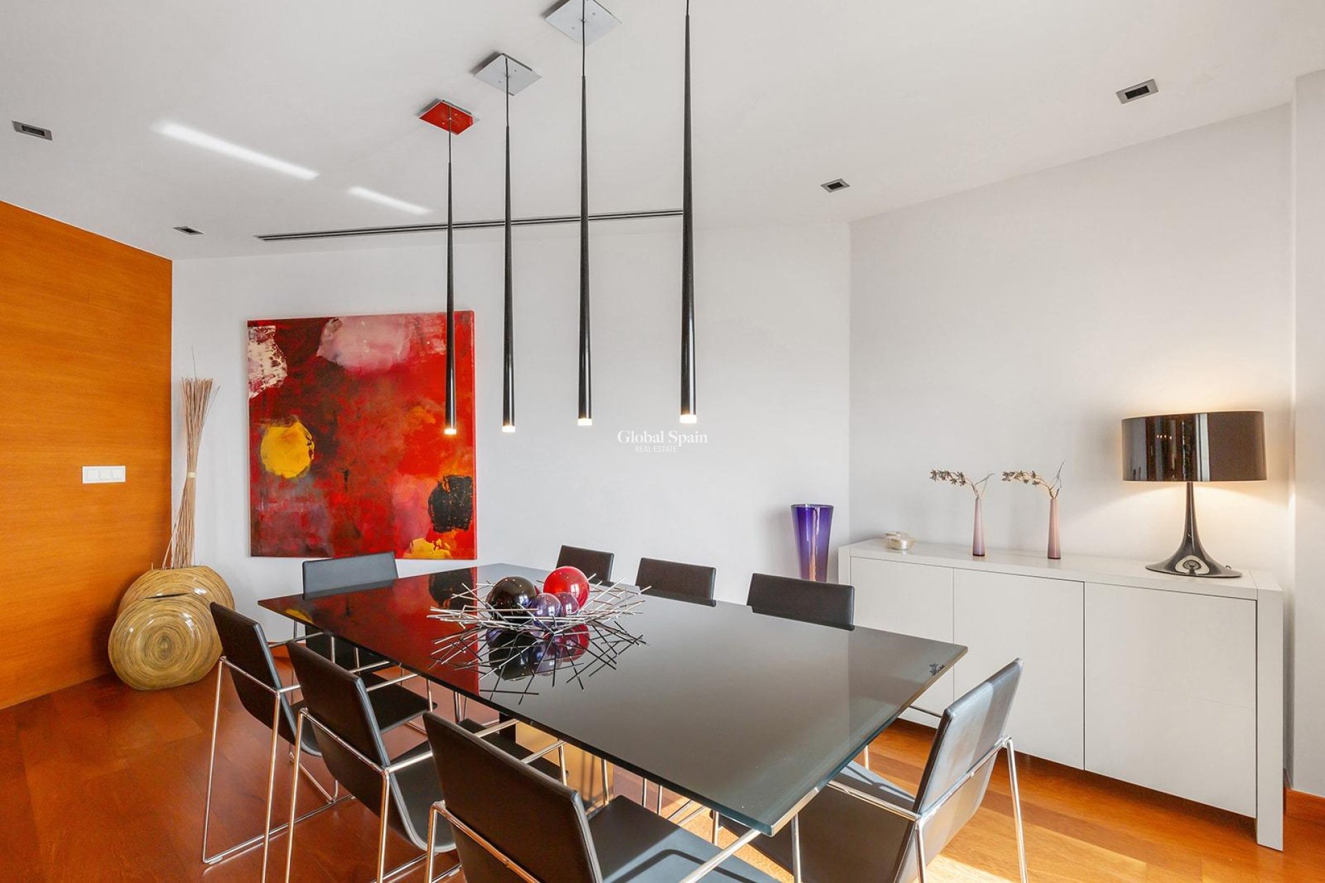 Venta - APARTAMENTO -
TORREVIEJA - Paseo maritimo