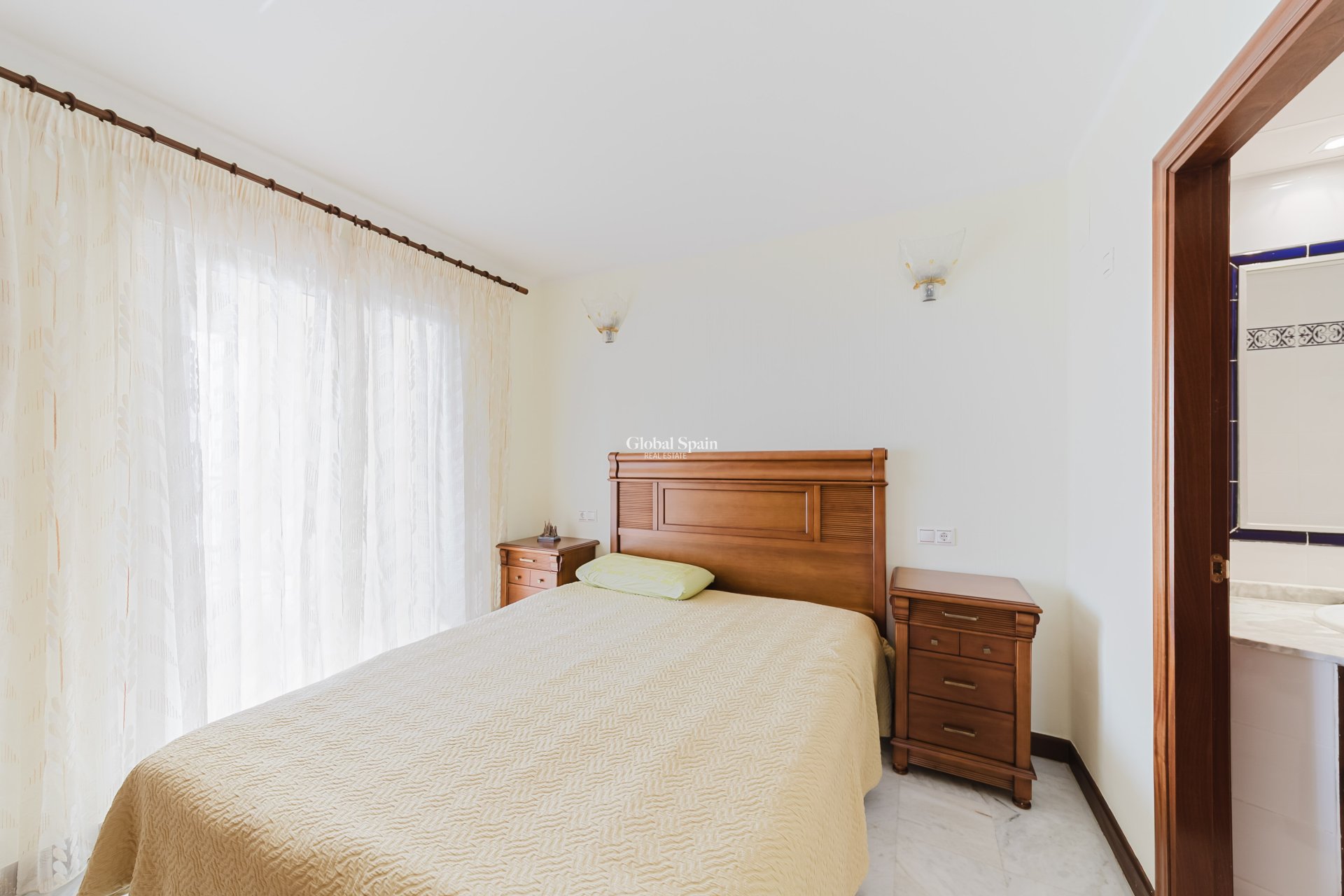Venta - Apartamento -
TORREVIEJA - Playa de los locos