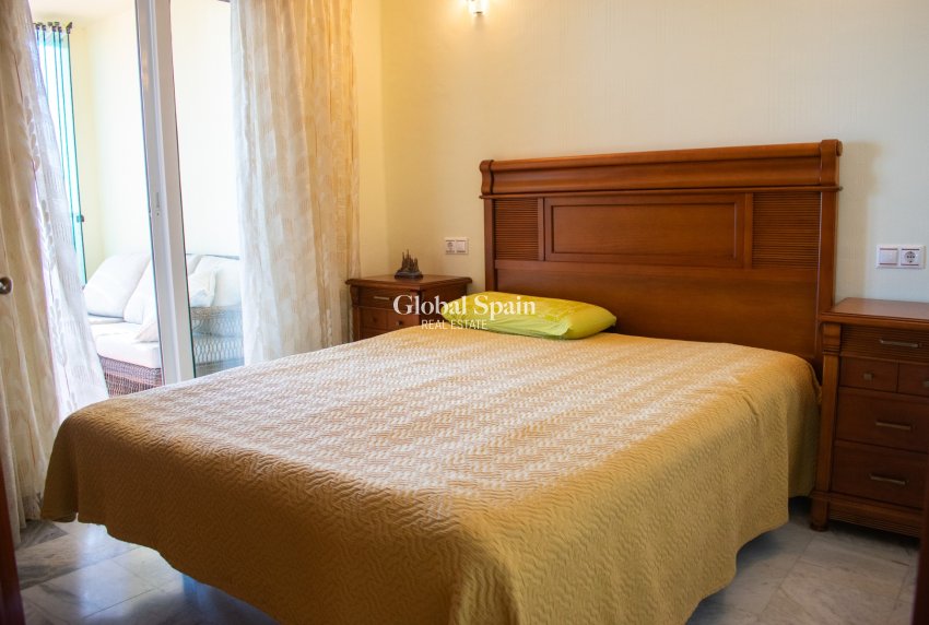 Venta - APARTAMENTO -
TORREVIEJA - Playa de los Locos