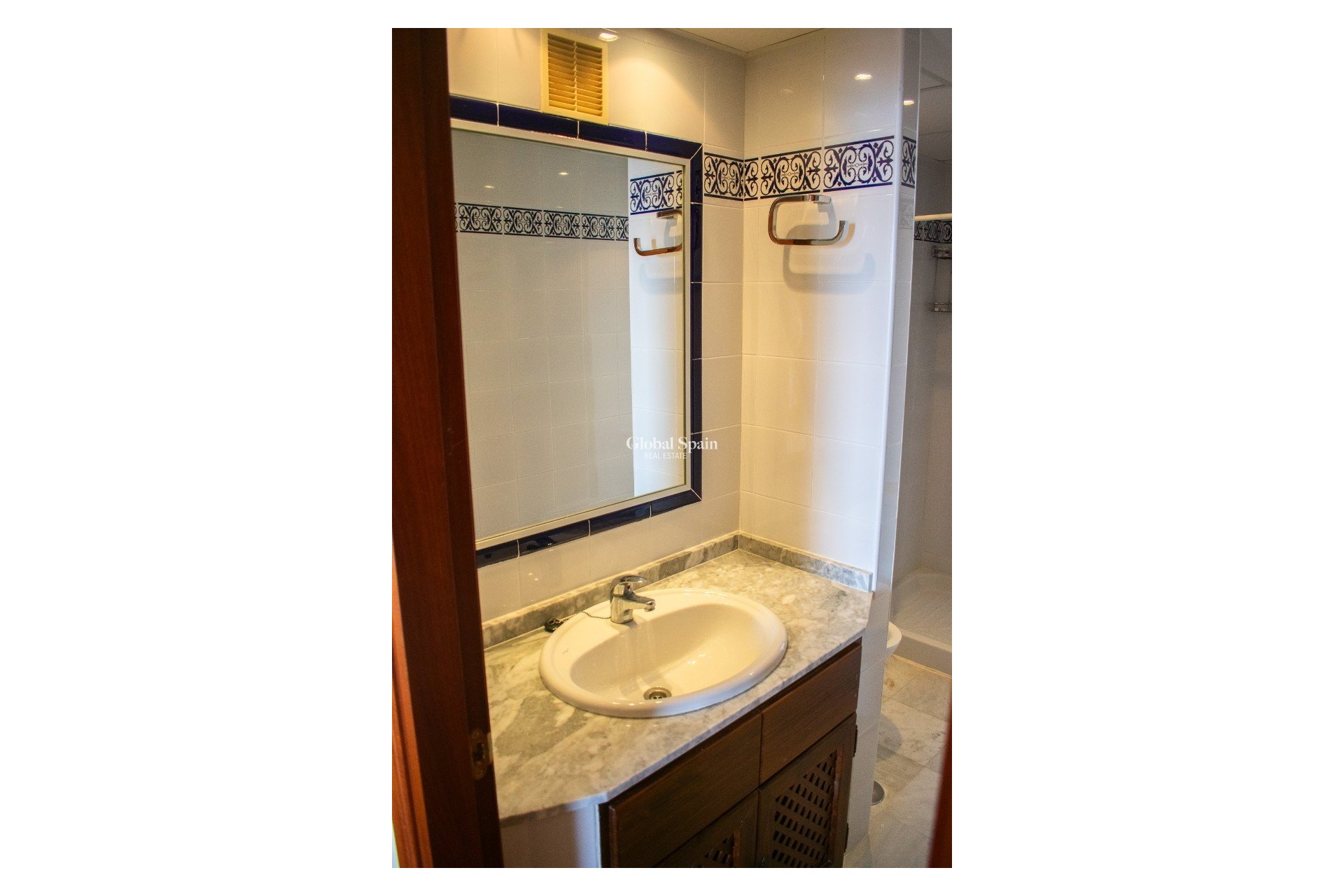 Venta - APARTAMENTO -
TORREVIEJA - Playa de los Locos