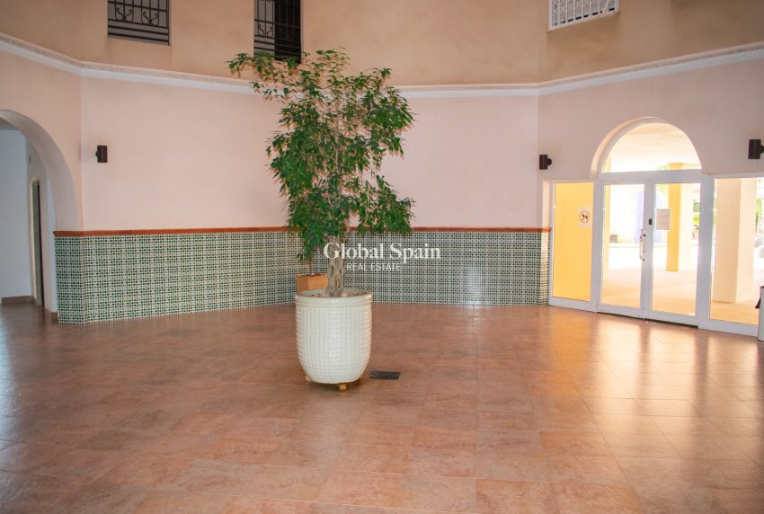 Venta - APARTAMENTO -
TORREVIEJA - Playa de los Locos