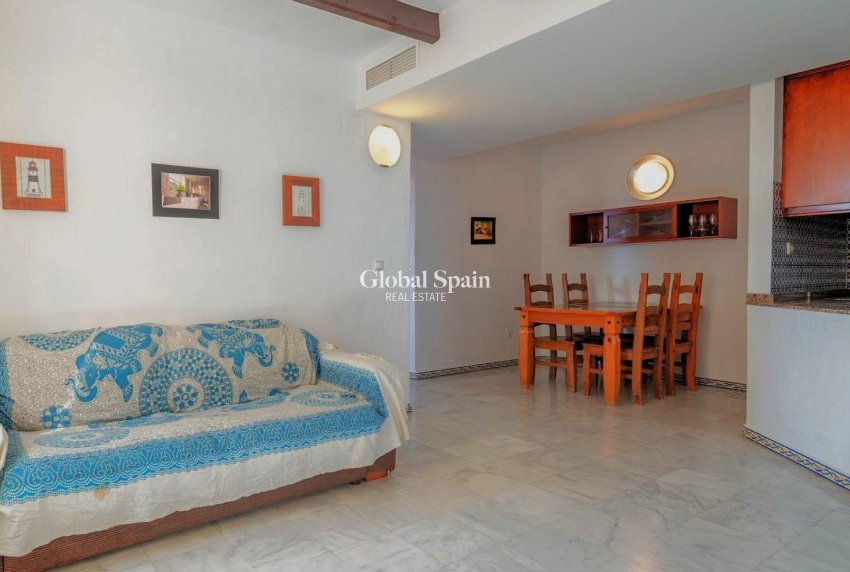 Venta - APARTAMENTO -
TORREVIEJA - Playa de los Locos