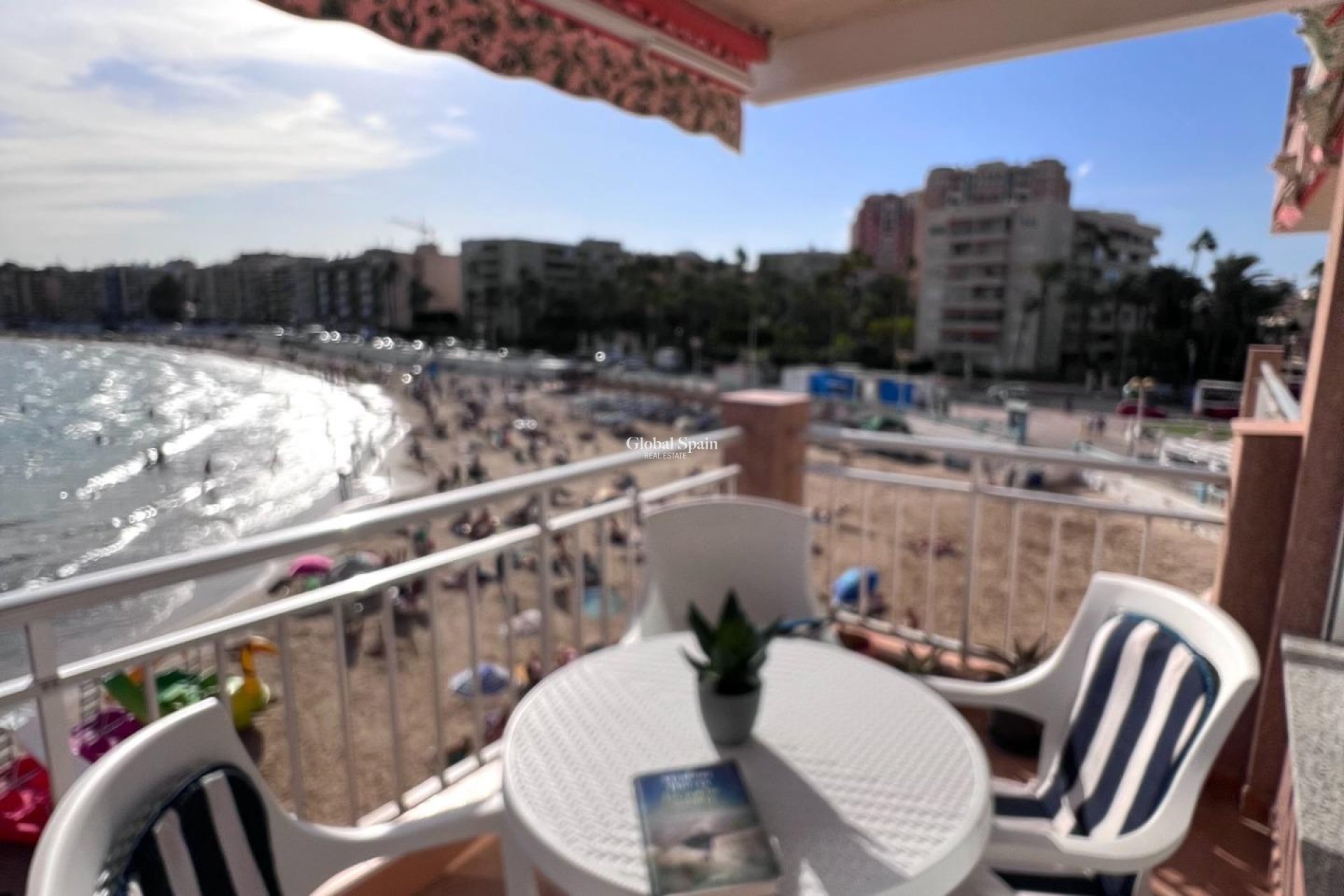 Venta - APARTAMENTO -
TORREVIEJA - Playa de los Locos