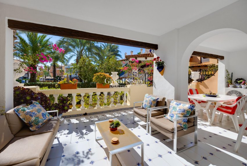 Venta - APARTAMENTO -
TORREVIEJA - Playa de los Locos