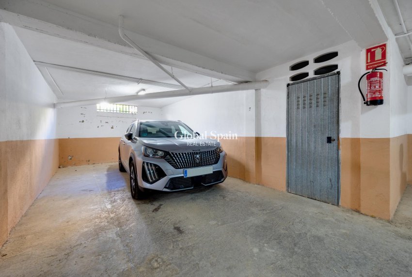 Venta - APARTAMENTO -
TORREVIEJA - Playa de los Locos