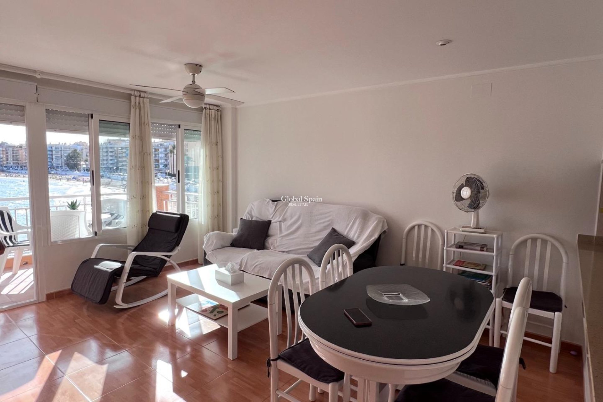 Venta - APARTAMENTO -
TORREVIEJA - Playa de los Locos