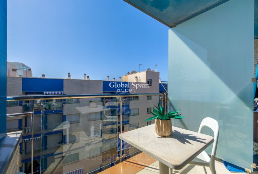 Venta - APARTAMENTO -
TORREVIEJA - Playa de los Locos