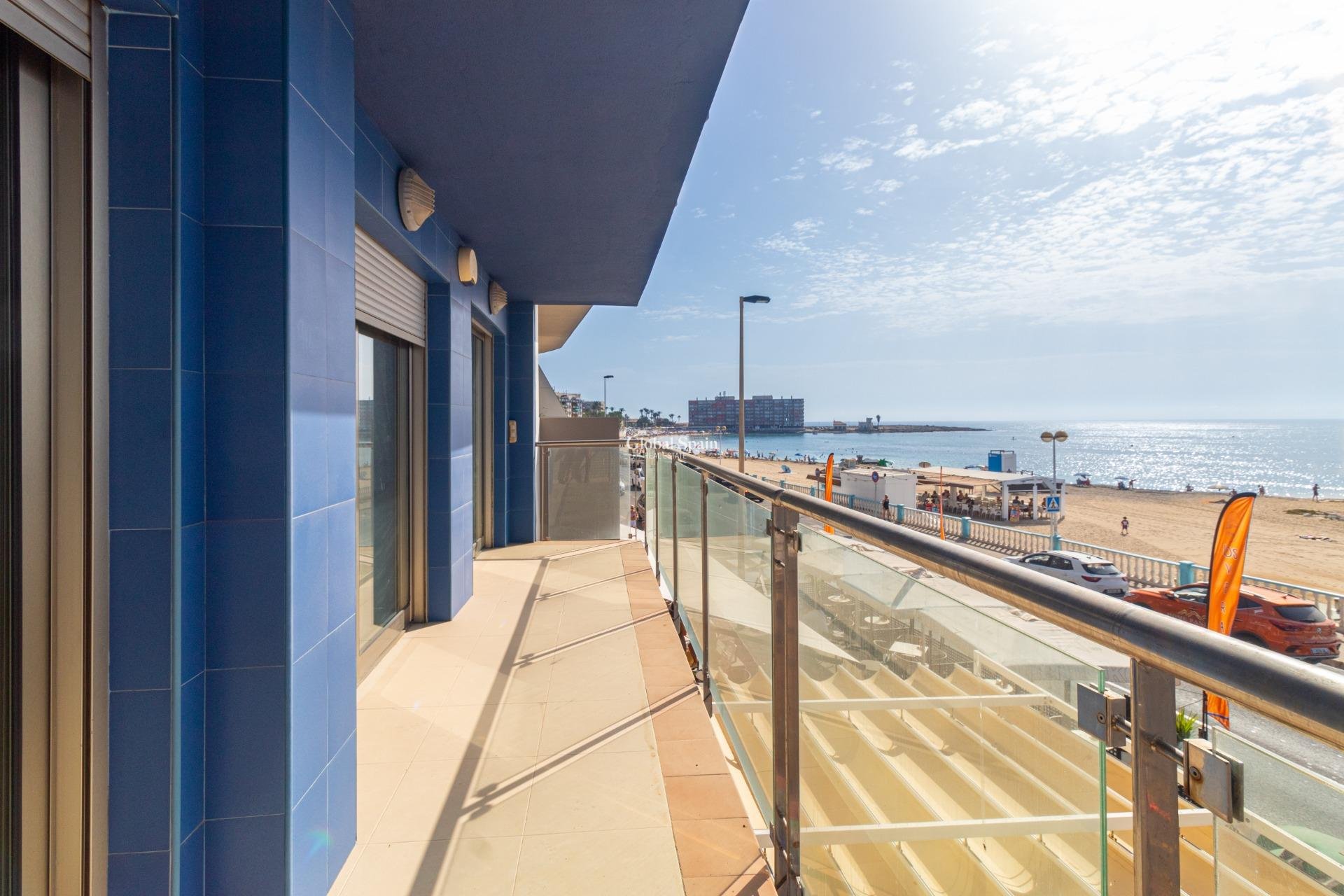 Venta - APARTAMENTO -
TORREVIEJA - Playa de los locos