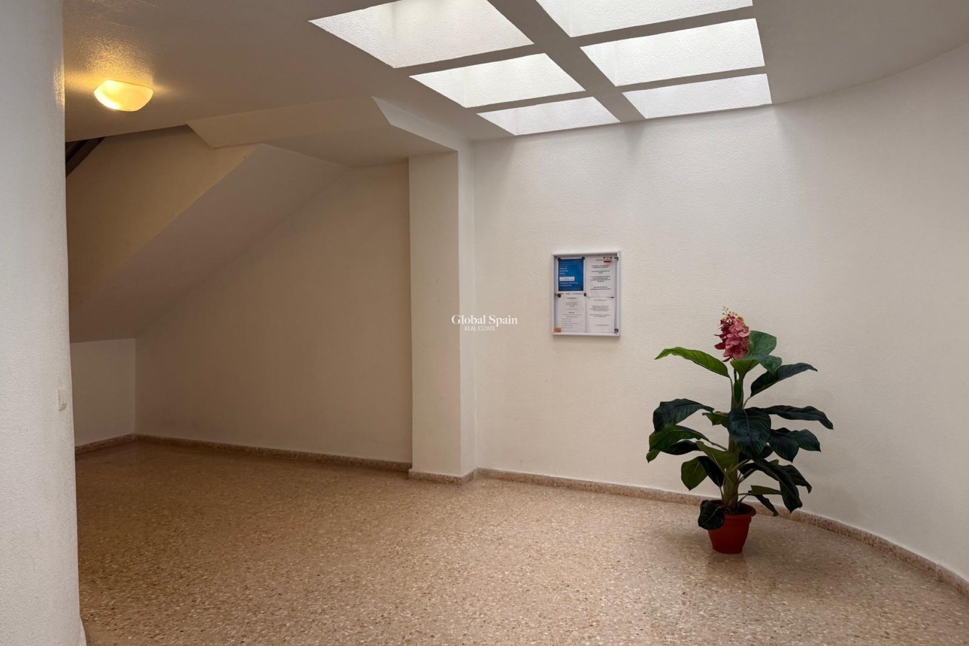 Venta - APARTAMENTO -
TORREVIEJA - Playa de los Locos