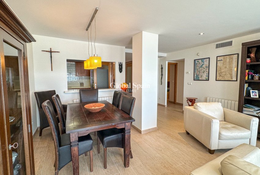 Venta - APARTAMENTO -
TORREVIEJA - Playa de los Locos