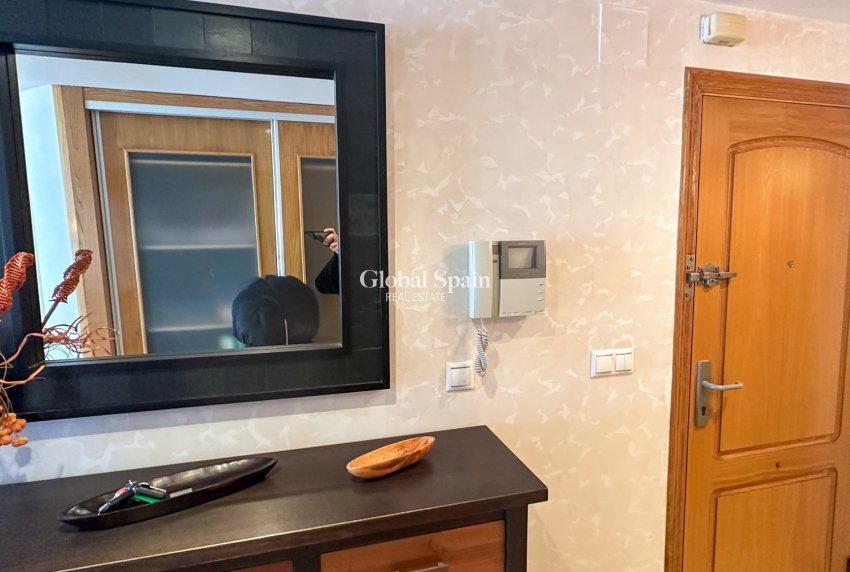Venta - APARTAMENTO -
TORREVIEJA - Playa de los Locos
