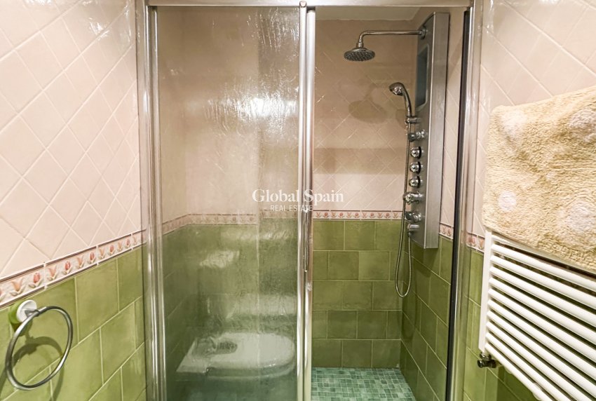 Venta - APARTAMENTO -
TORREVIEJA - Playa de los Locos