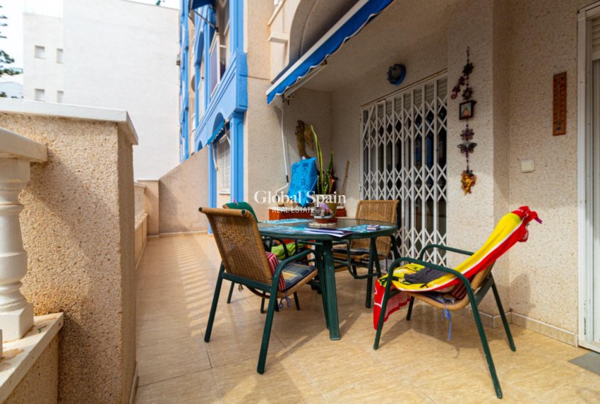 Venta - Apartamento -
TORREVIEJA - Playa de los locos