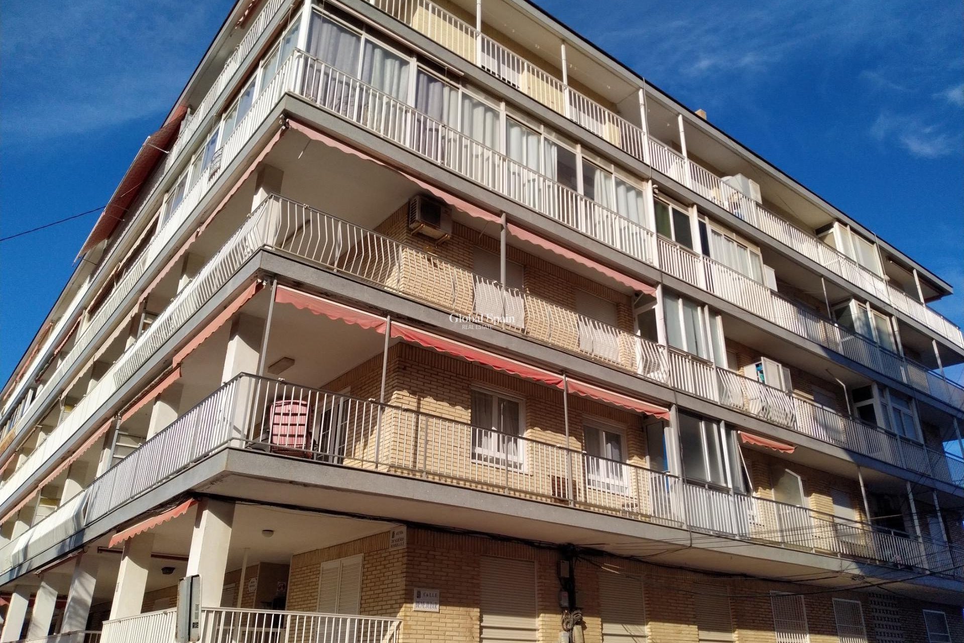 Venta - APARTAMENTO -
TORREVIEJA - Playa De Los Náufragos