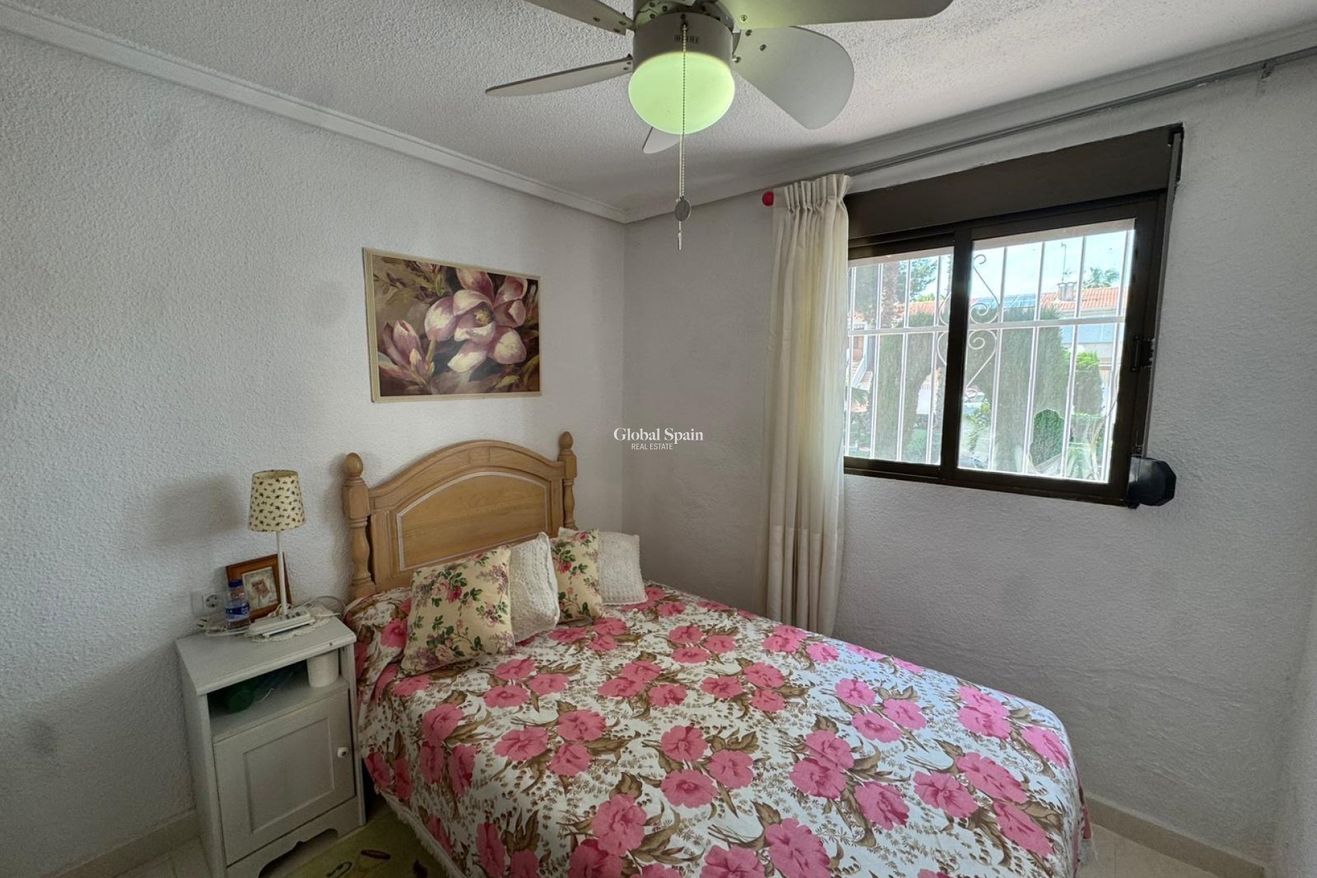 Venta - APARTAMENTO -
TORREVIEJA - Playa de los Naufragos