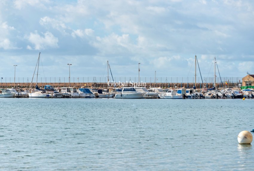 Venta - APARTAMENTO -
TORREVIEJA - Playa del Acequión