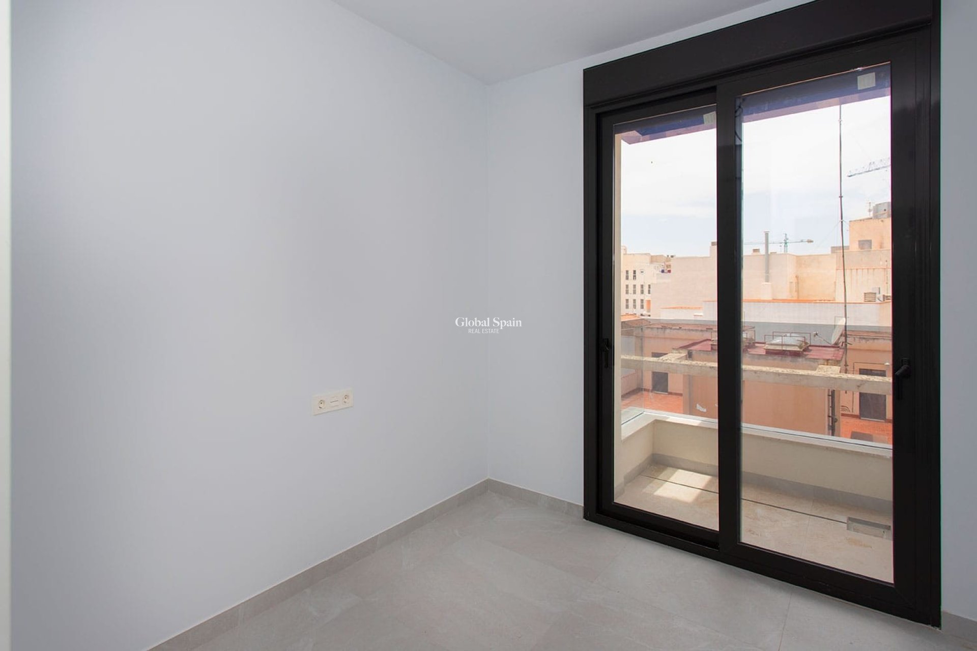 Venta - APARTAMENTO -
TORREVIEJA - Playa del Cura