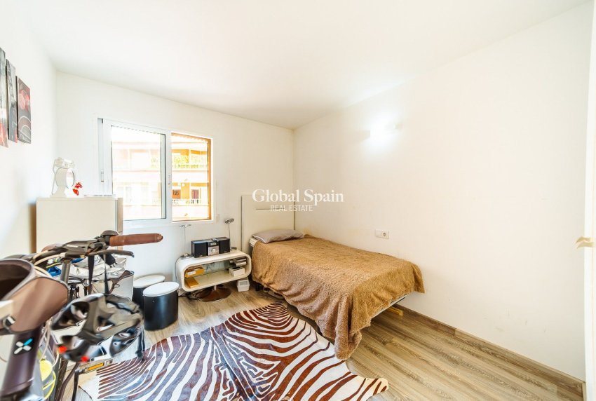 Venta - Apartamento -
TORREVIEJA - Playa del cura