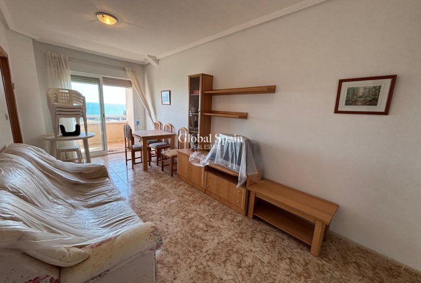 Venta - APARTAMENTO -
TORREVIEJA - Playa del Cura