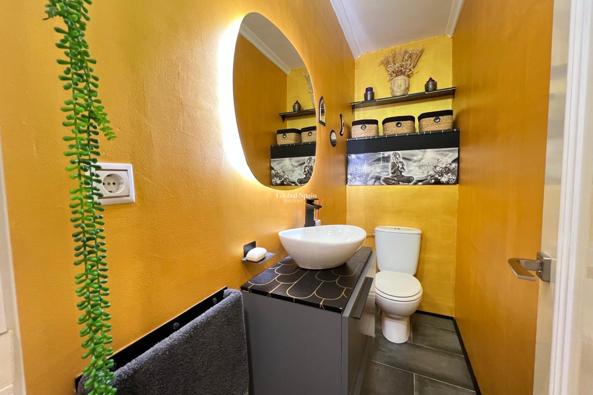 Venta - APARTAMENTO -
TORREVIEJA - Playa del Cura