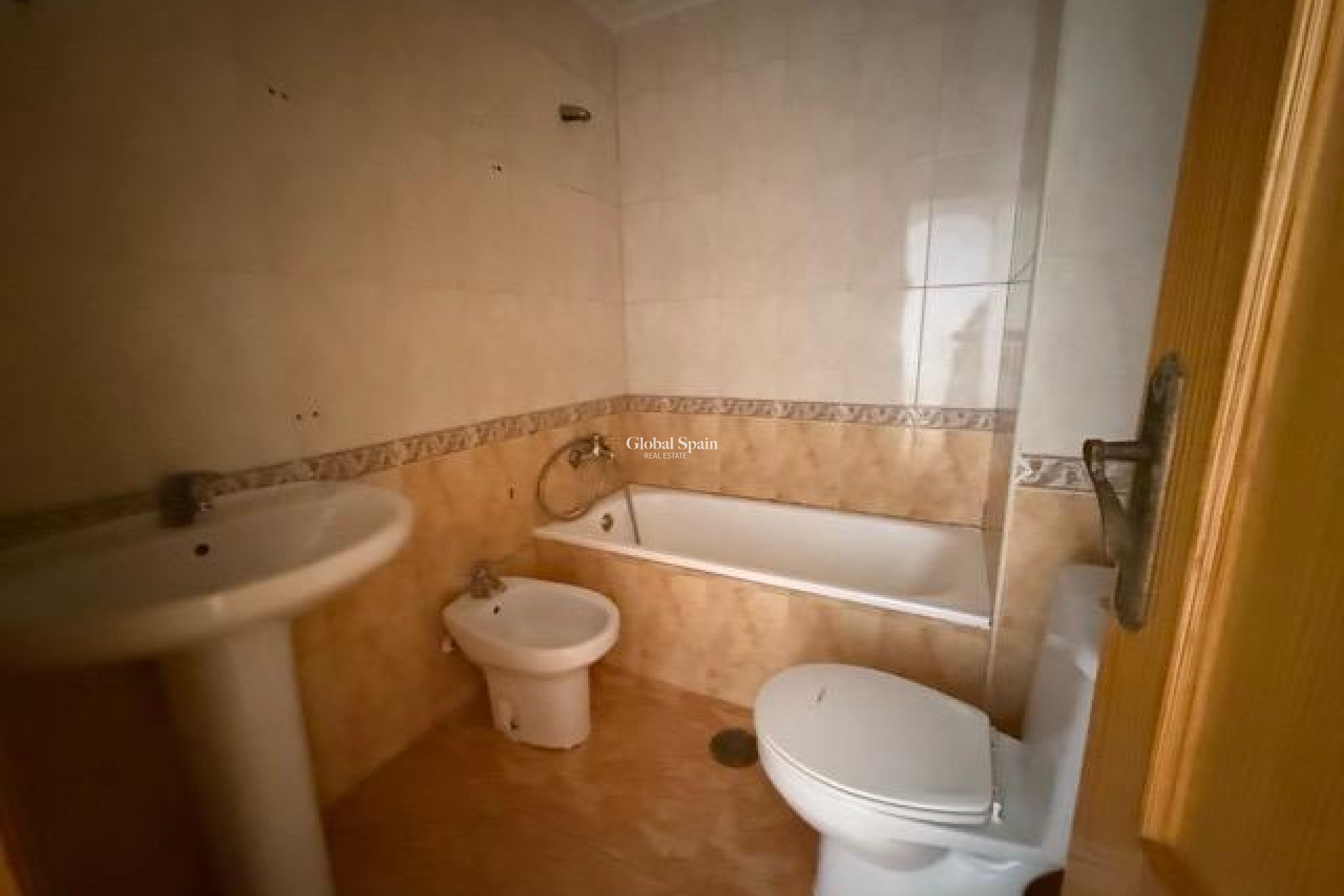 Venta - APARTAMENTO -
TORREVIEJA - Playa del Cura