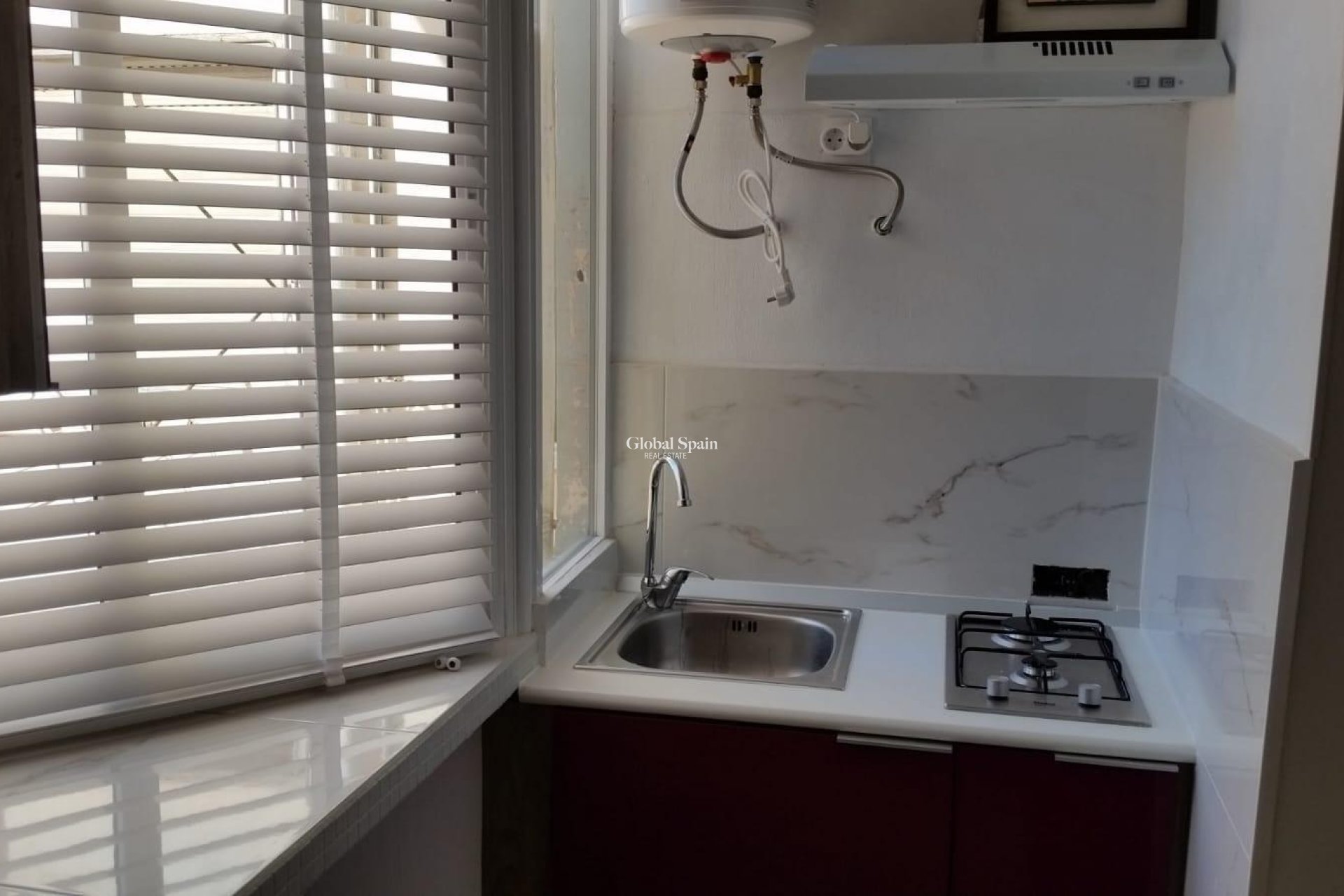 Venta - APARTAMENTO -
TORREVIEJA - Playa del Cura