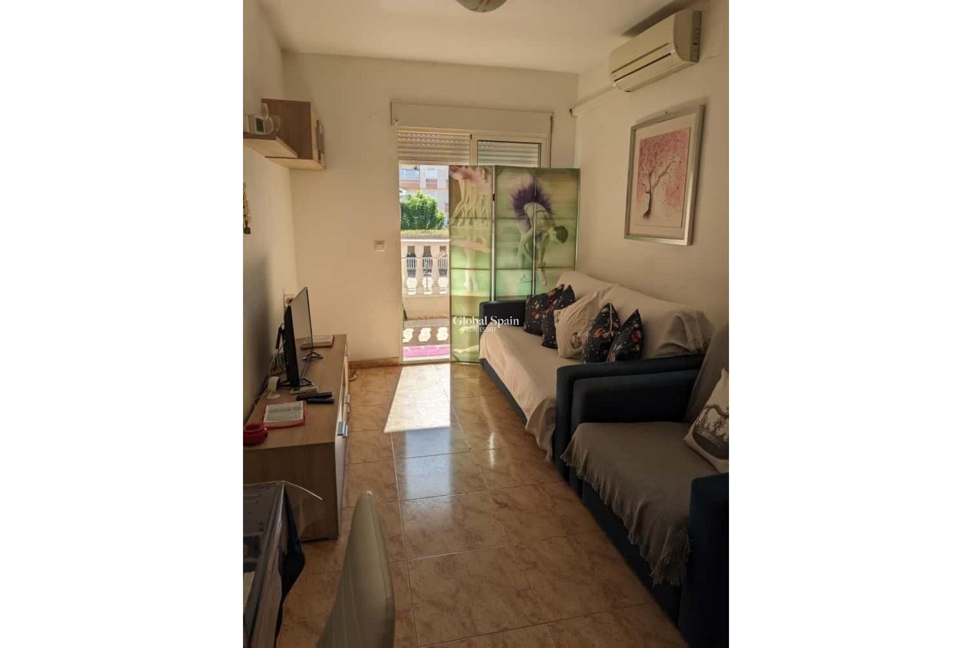 Venta - APARTAMENTO -
TORREVIEJA - Playa del Cura