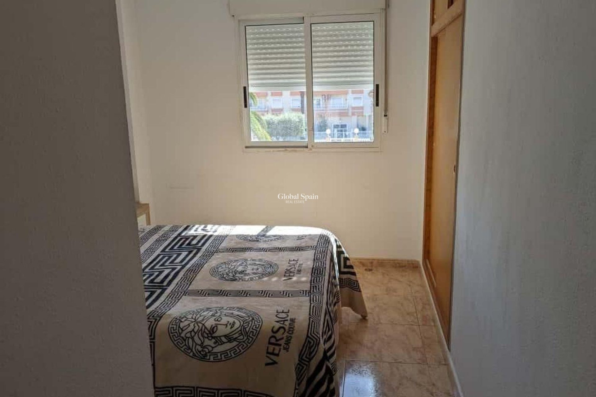 Venta - APARTAMENTO -
TORREVIEJA - Playa del Cura