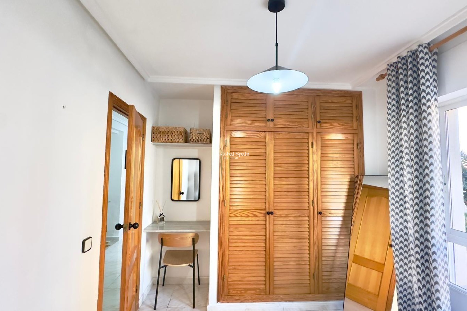 Venta - APARTAMENTO -
TORREVIEJA - Playa del Cura