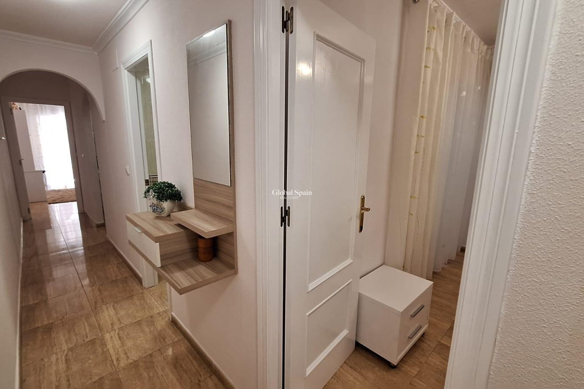 Venta - APARTAMENTO -
TORREVIEJA - Playa del Cura