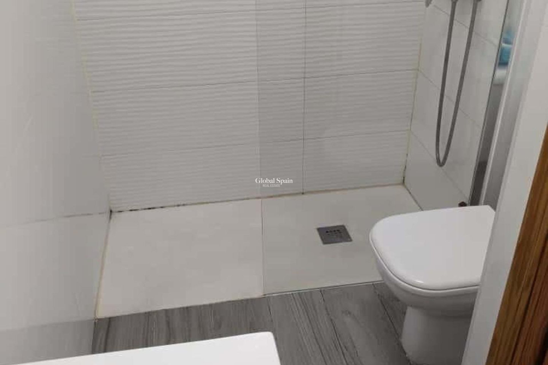 Venta - APARTAMENTO -
TORREVIEJA - Playa del Cura