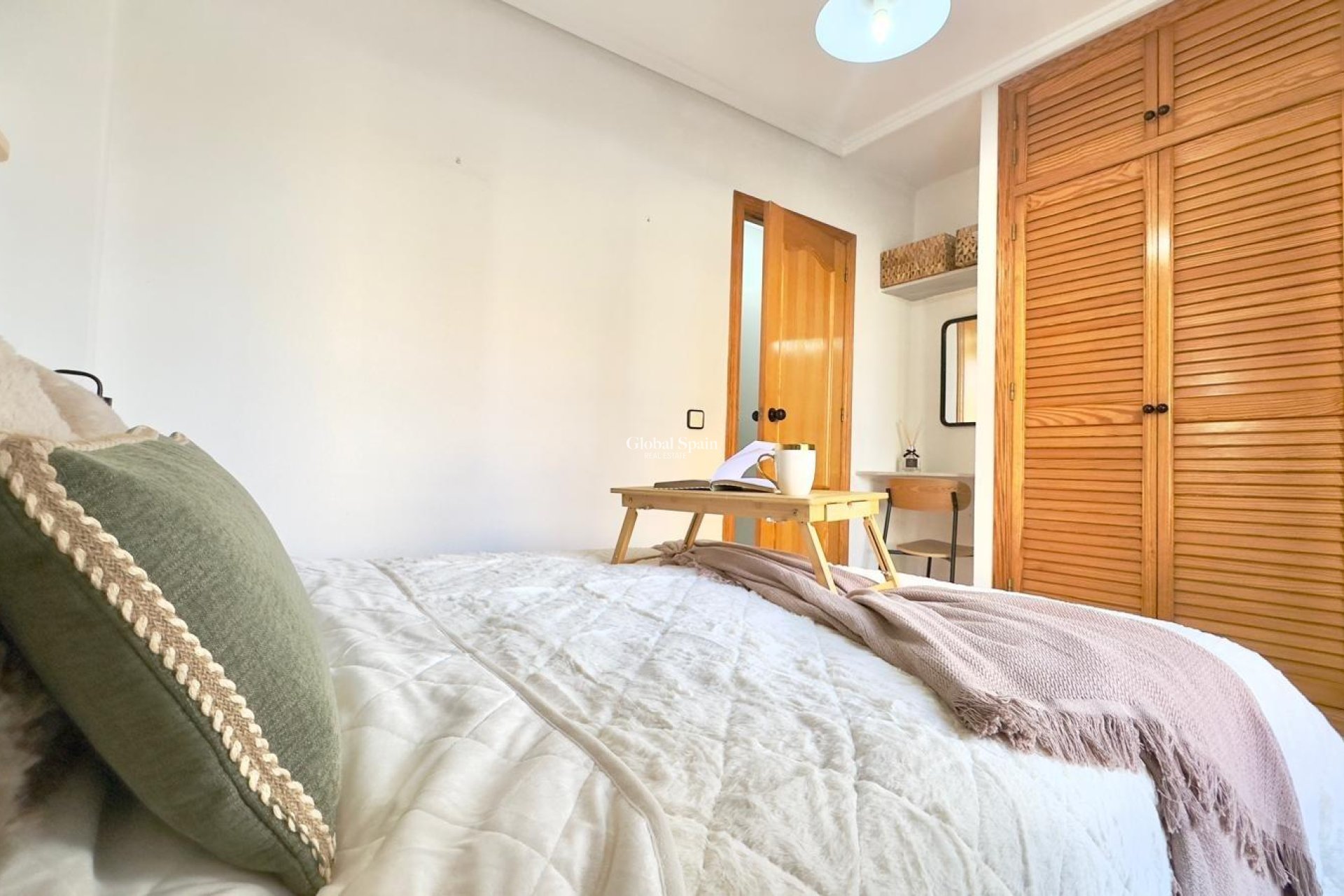 Venta - APARTAMENTO -
TORREVIEJA - Playa del Cura