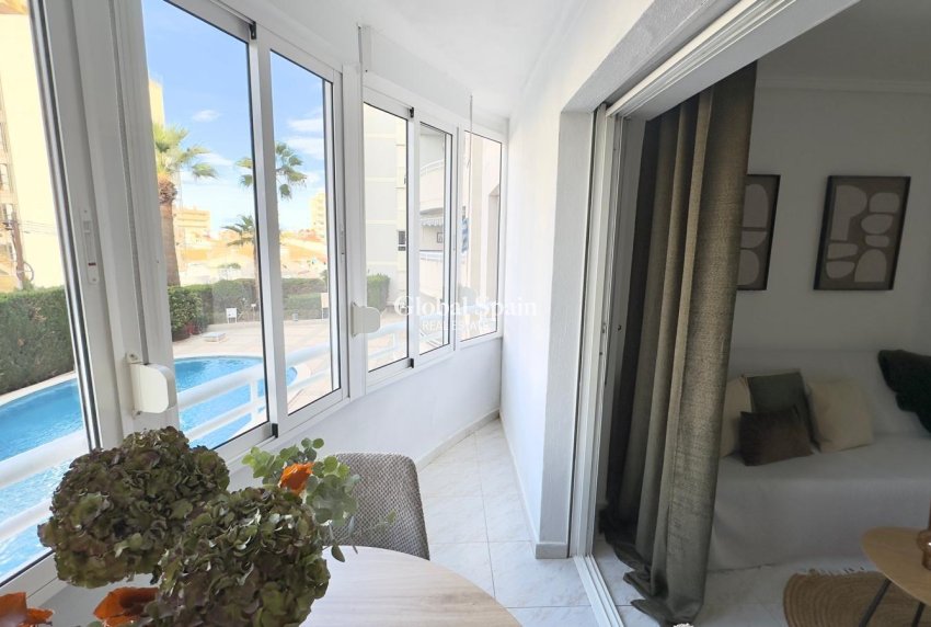 Venta - APARTAMENTO -
TORREVIEJA - Playa del Cura