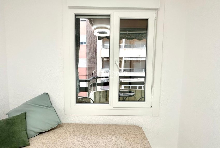 Venta - APARTAMENTO -
TORREVIEJA - Playa del Cura