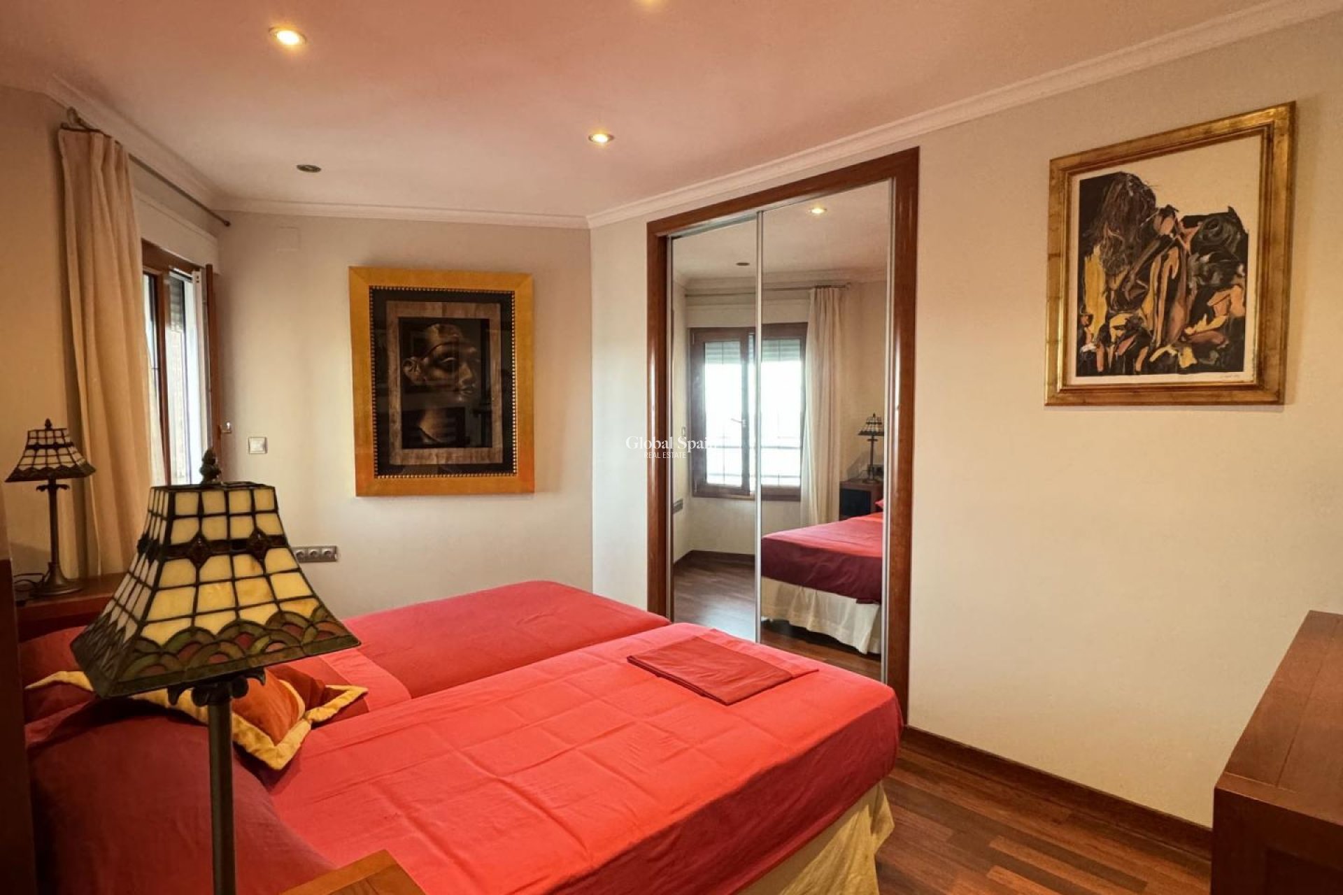 Venta - APARTAMENTO -
TORREVIEJA - Playa del Cura