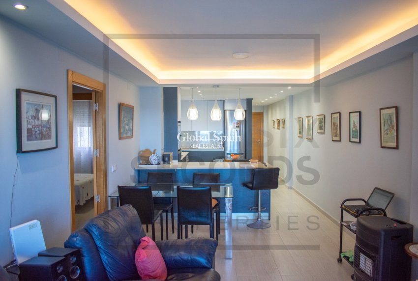 Venta - APARTAMENTO -
TORREVIEJA - Playa del Cura